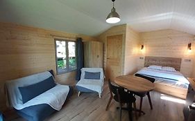 Le petit Chalet du MacQuart P.O.A. RANCH, 2 à 3 pers,